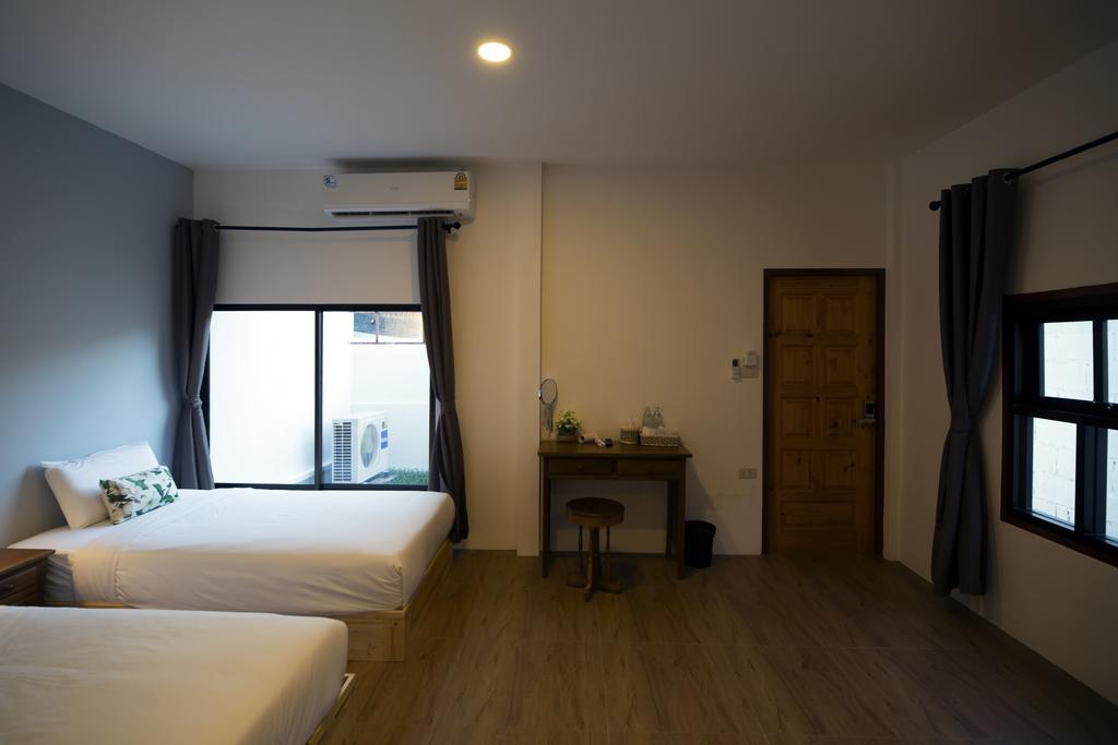 We Chiang Mai Guesthouse 2 Exteriör bild